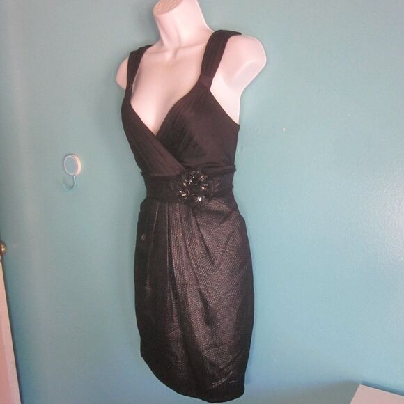 BCBG Maxazria Womens Size 6 Black Deep V Cocktail Party Evening Event Dress - Picture 1 of 12